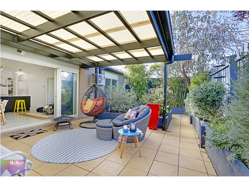 2//247 Dunns Road, Mornington VIC 3931