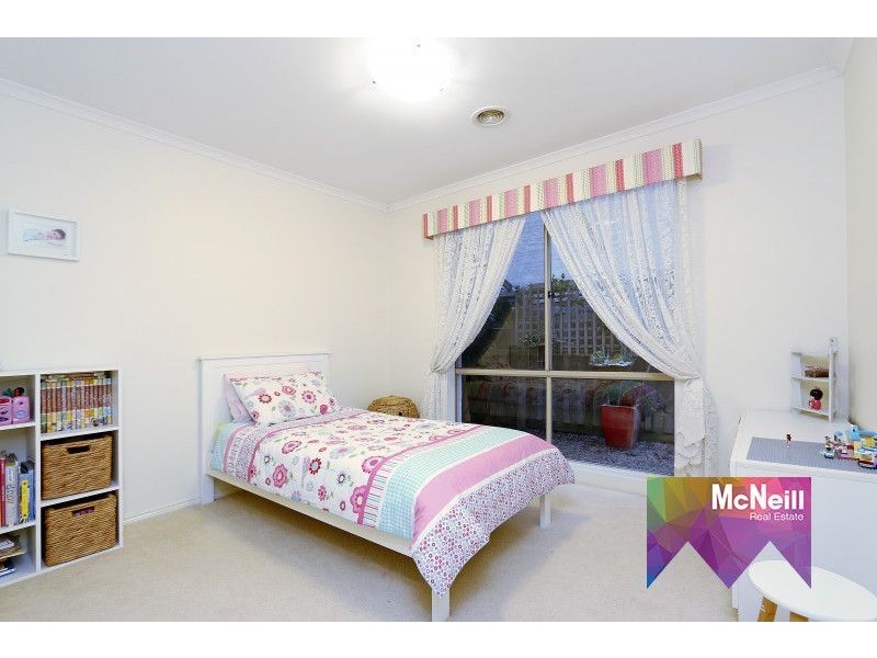 27 Samantha Drive, Mornington VIC 3931