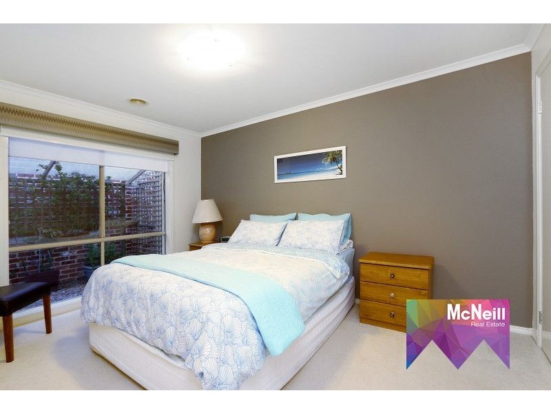 27 Samantha Drive, Mornington VIC 3931