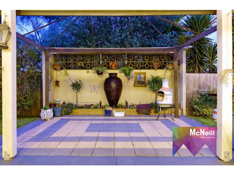 27 Samantha Drive, Mornington VIC 3931