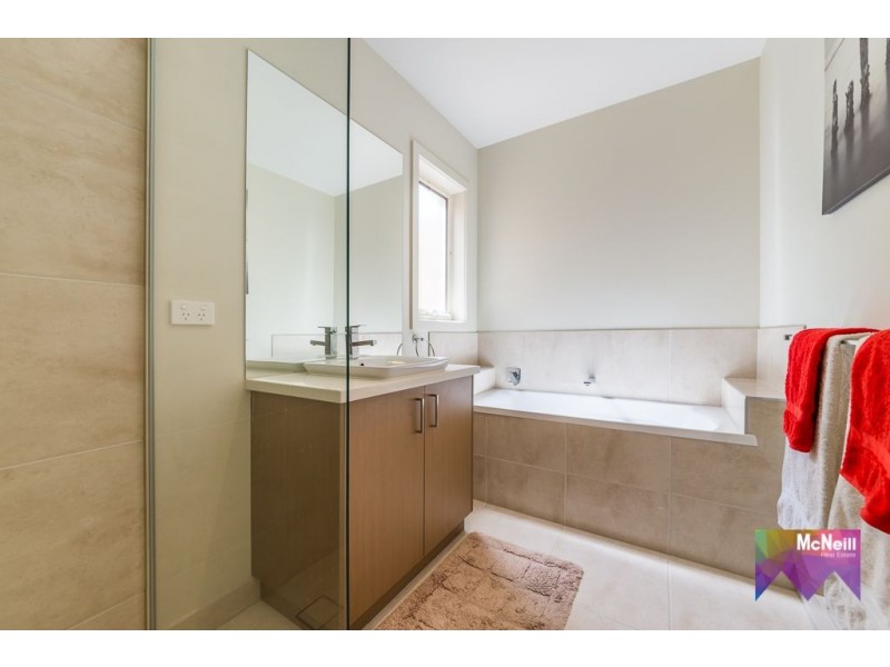 5/61 Green Island Avenue, Mount Martha VIC 3934