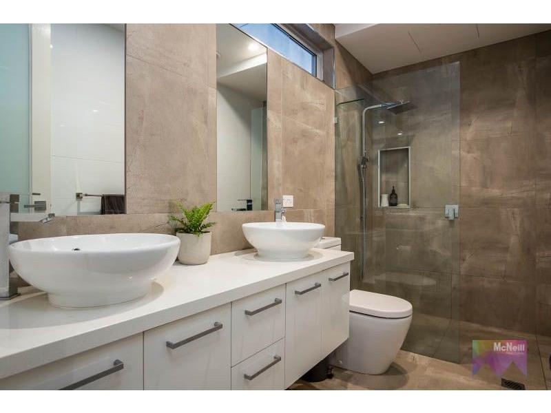 4/1 Bay Vista Close, Mount Martha VIC 3934