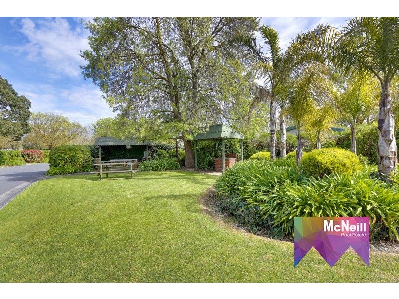 38/98 Bungower Road, Mornington VIC 3931