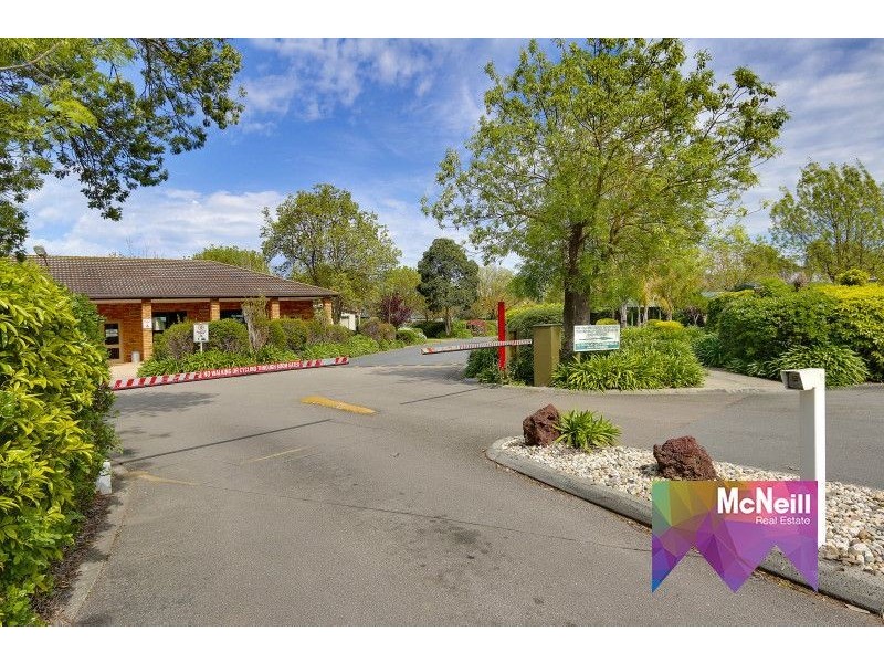 38/98 Bungower Road, Mornington VIC 3931