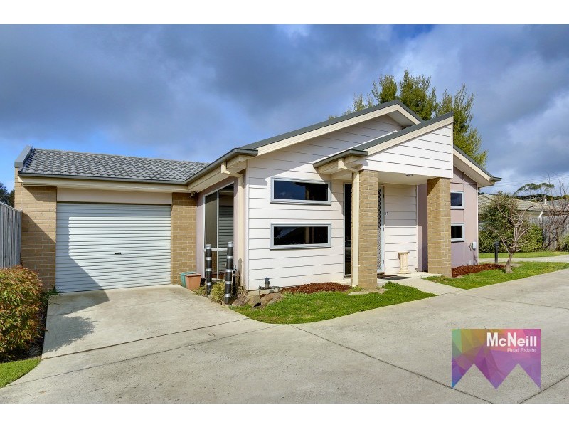 27/3 Elisa Place, Hastings VIC 3915