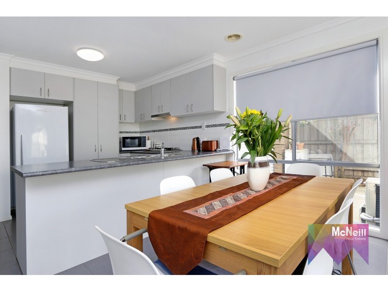 27/3 Elisa Place, Hastings VIC 3915