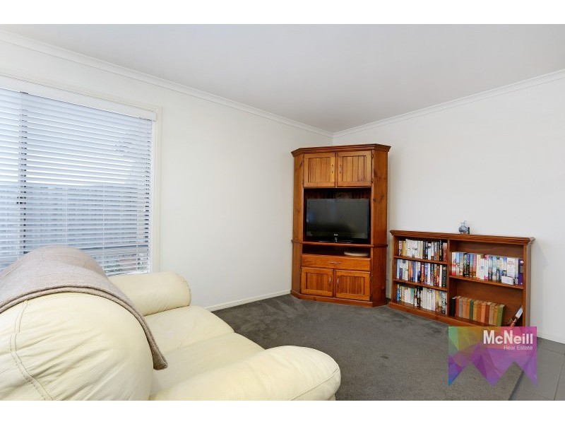 27/3 Elisa Place, Hastings VIC 3915