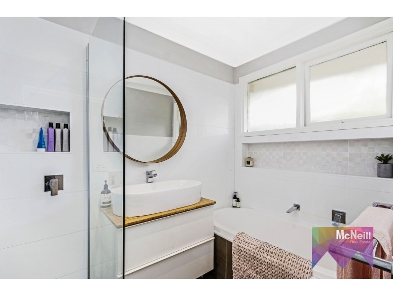 3 Deanswood Drive, Somerville VIC 3912