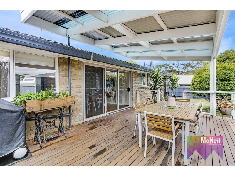 3 Deanswood Drive, Somerville VIC 3912