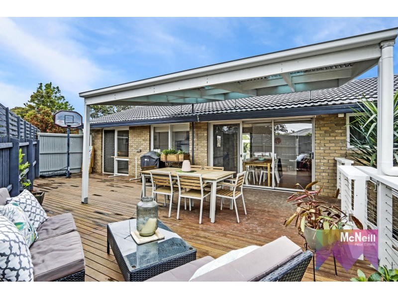 3 Deanswood Drive, Somerville VIC 3912