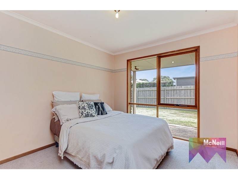 40 Clarendon Drive, Somerville VIC 3912