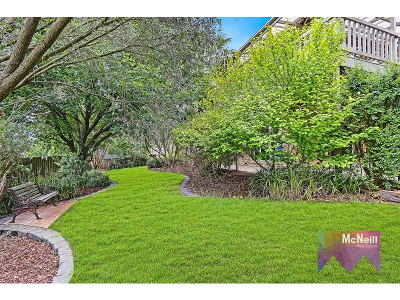 22 Jacaranda Crescent, Mornington VIC 3931