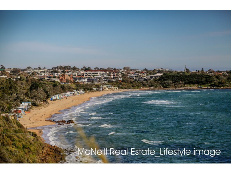 22 Jacaranda Crescent, Mornington VIC 3931