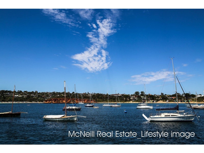 22 Jacaranda Crescent, Mornington VIC 3931