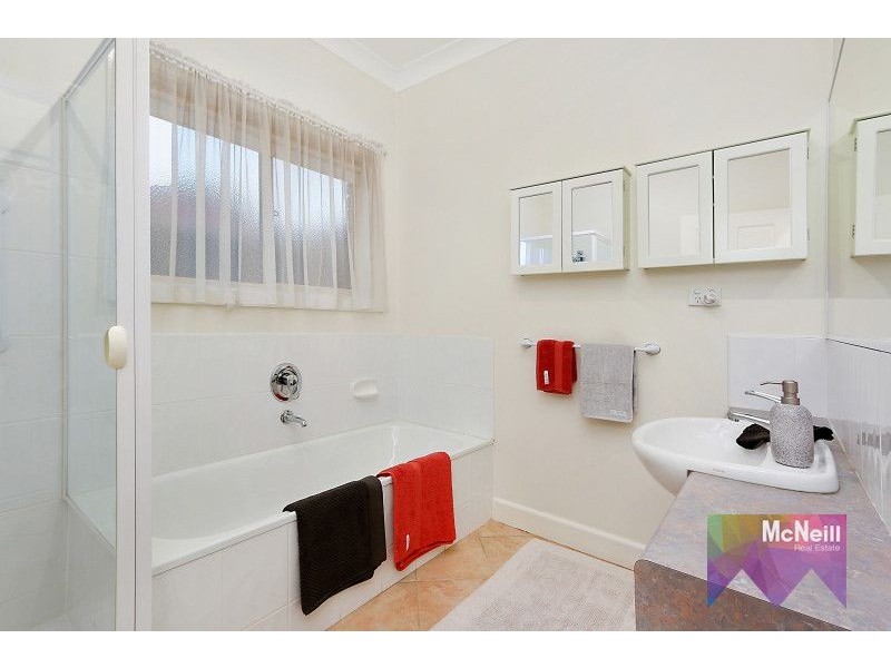 66 Waltham Drive, Mornington VIC 3931