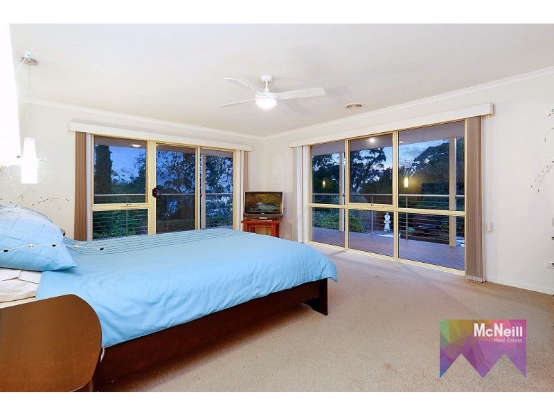36 Bellevue Crescent, Mount Eliza VIC 3930