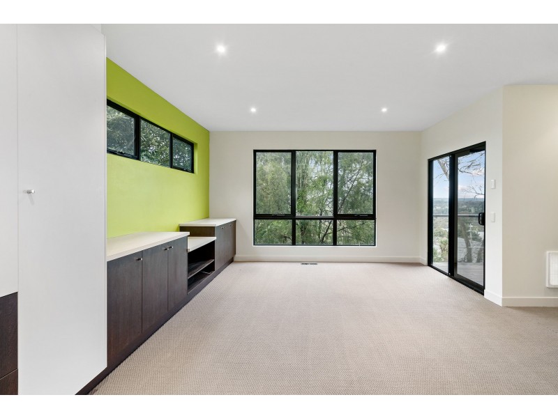 62-64 Eumeralla Grove, Mount Eliza VIC 3930