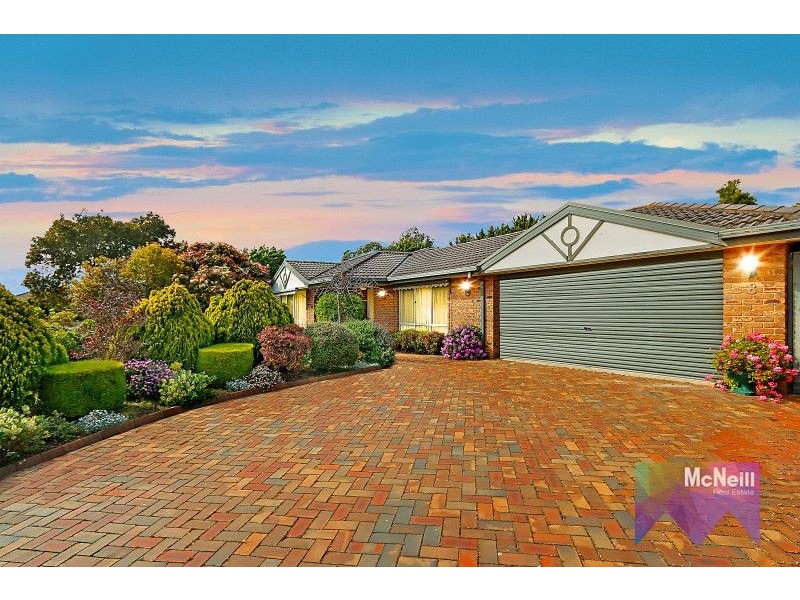8 Boormanii Drive, Mornington VIC 3931
