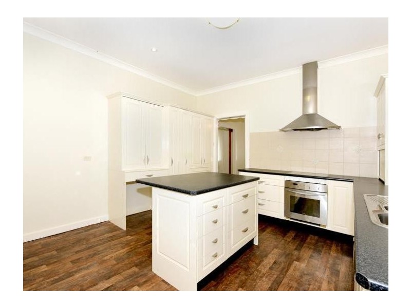 11 Hillside Avenue, Highbury SA 5089