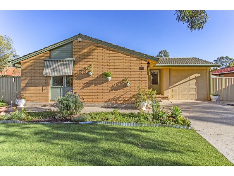 21 Codd Street, Para Hills West SA 5096