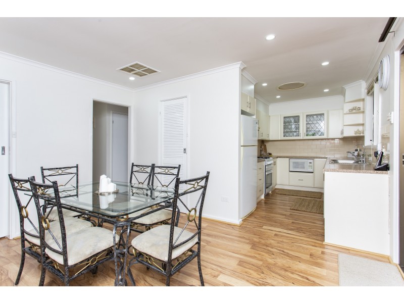 21 Codd Street, Para Hills West SA 5096