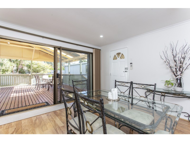 21 Codd Street, Para Hills West SA 5096