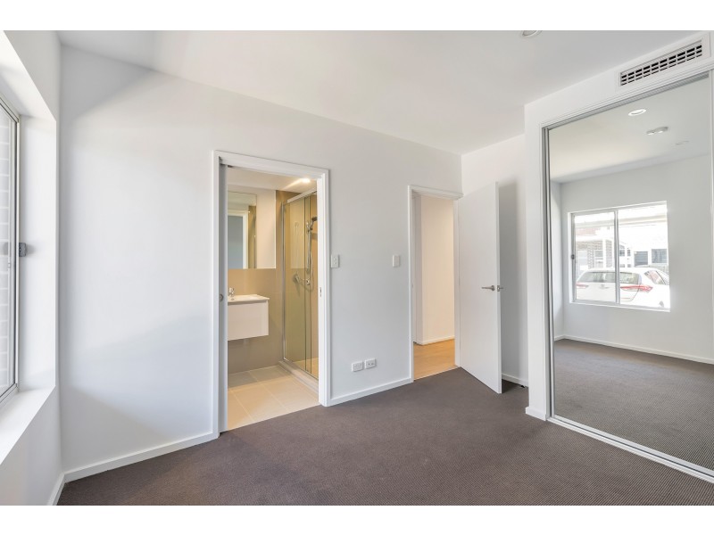 2/761 Port Road, Woodville SA 5011