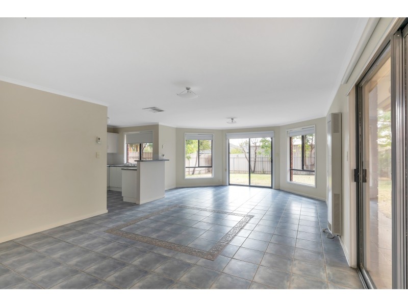 9 Cosgrove Terrace, Clovelly Park SA 5042