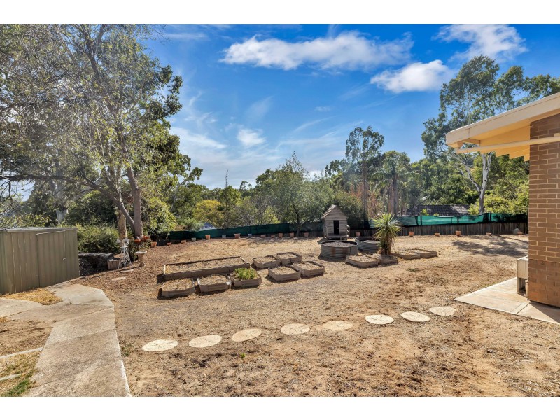 5 Casuarina Place, Aberfoyle Park SA 5159