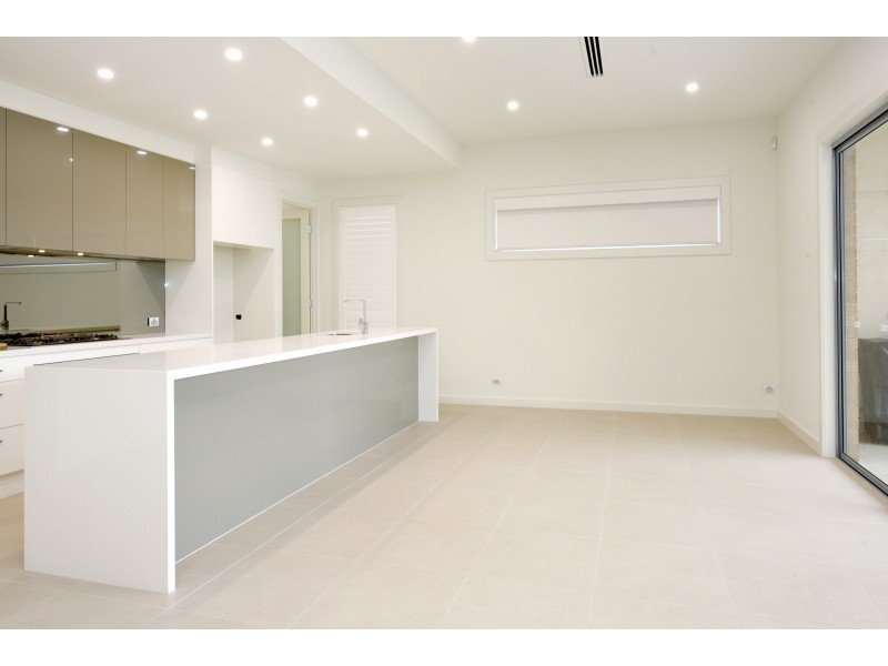 3 Kooyonga Grove, West Lakes SA 5021