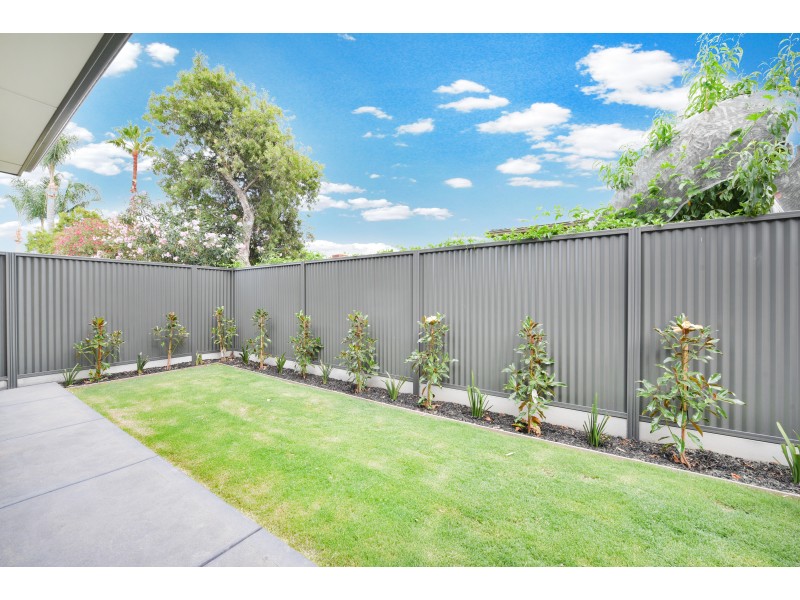3 Kooyonga Grove, West Lakes SA 5021