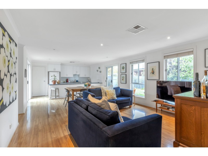 1/6 Fairbanks Street, Beverley SA 5009