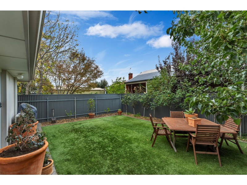 1/6 Fairbanks Street, Beverley SA 5009