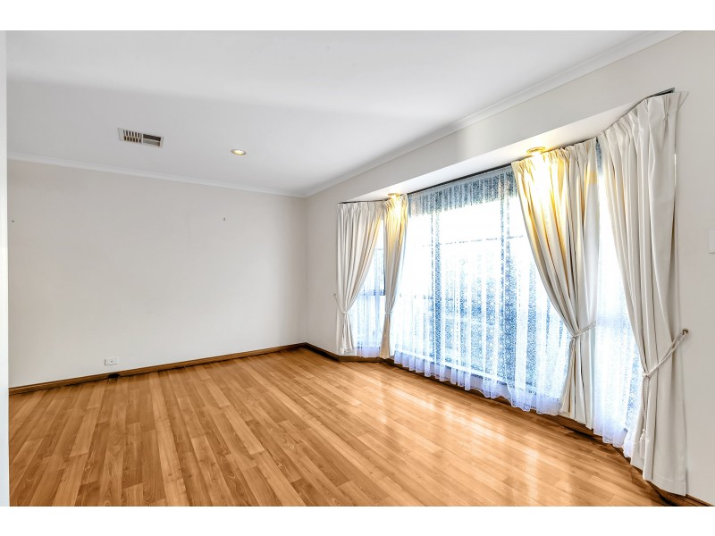 23 Dudley Crescent, Marino SA 5049