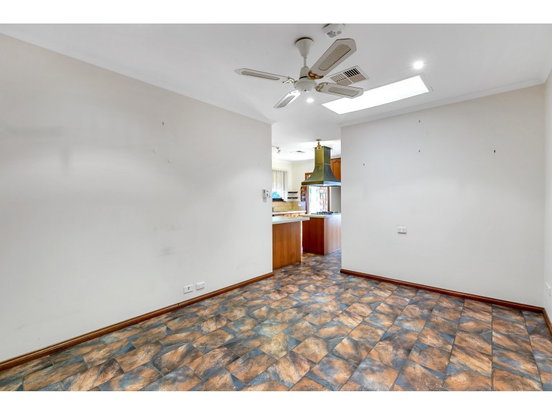 23 Dudley Crescent, Marino SA 5049