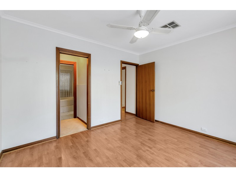 23 Dudley Crescent, Marino SA 5049