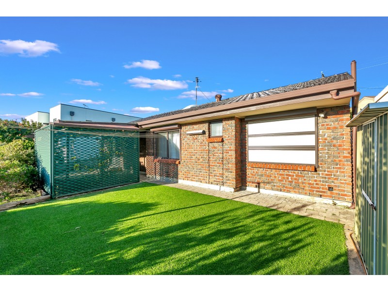 23 Dudley Crescent, Marino SA 5049