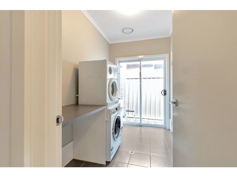 12 Karu Crescent, Mitchell Park SA 5043