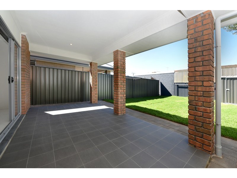 34 Fourth Avenue, Semaphore Park SA 5019