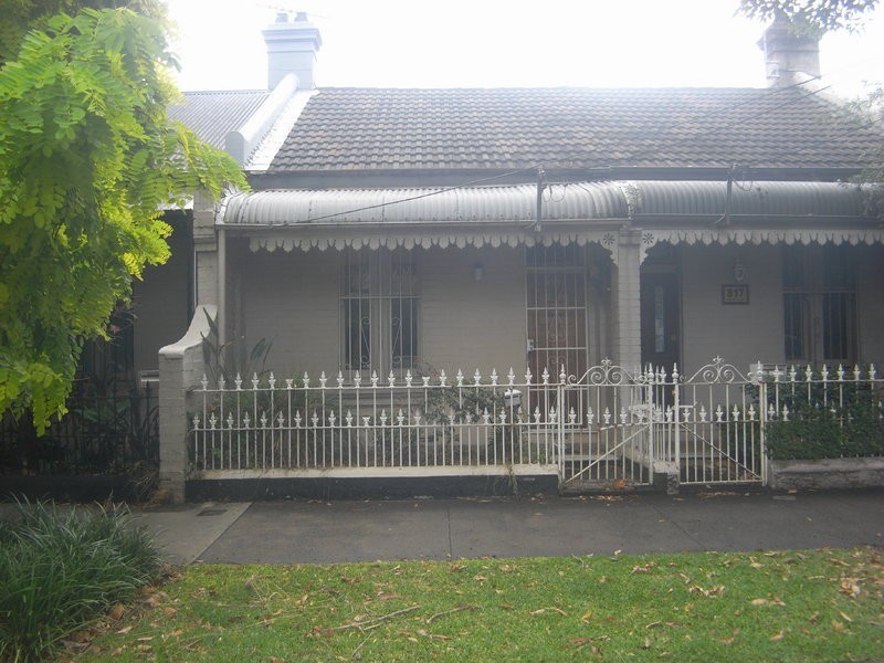 819 Bourke Street, Redfern NSW 2016