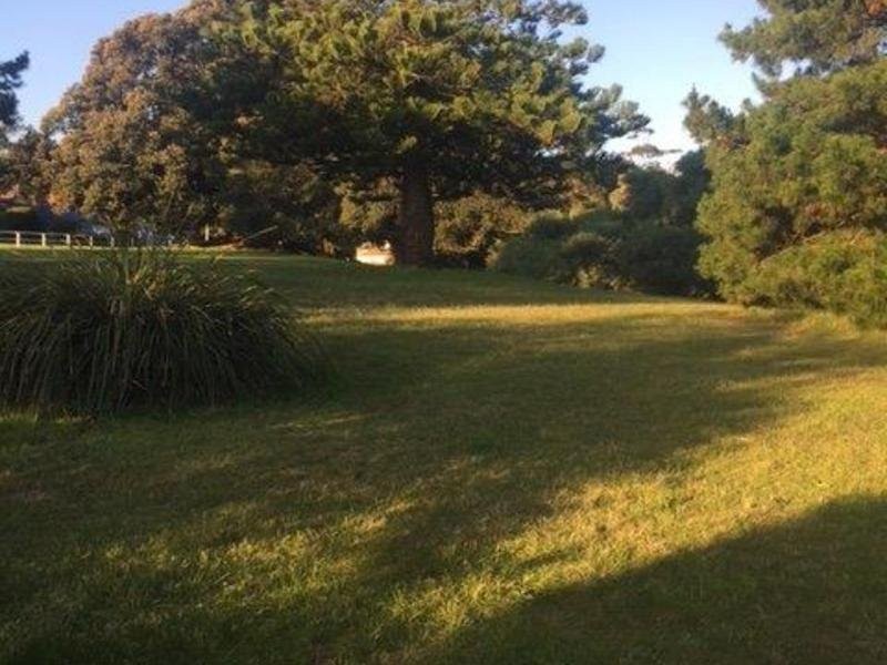 6 Yenda Avenue, Queens Park NSW 2022