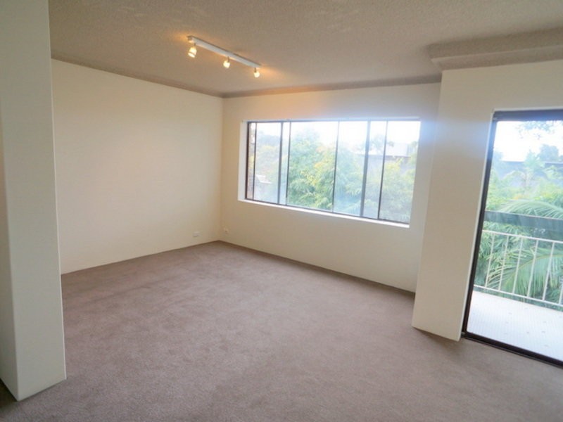 10/27 Byron Street, Coogee NSW 2034