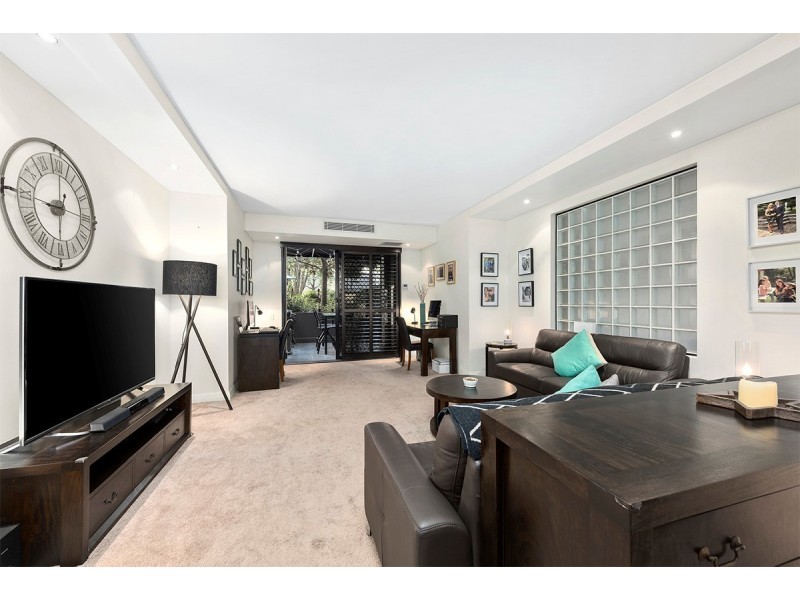 C204/26 Point Street, Pyrmont NSW 2009