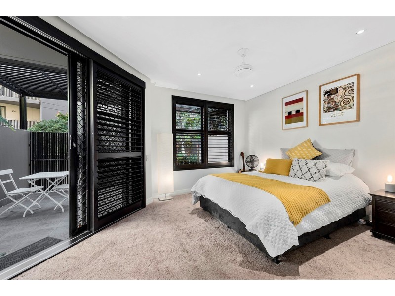 C204/26 Point Street, Pyrmont NSW 2009