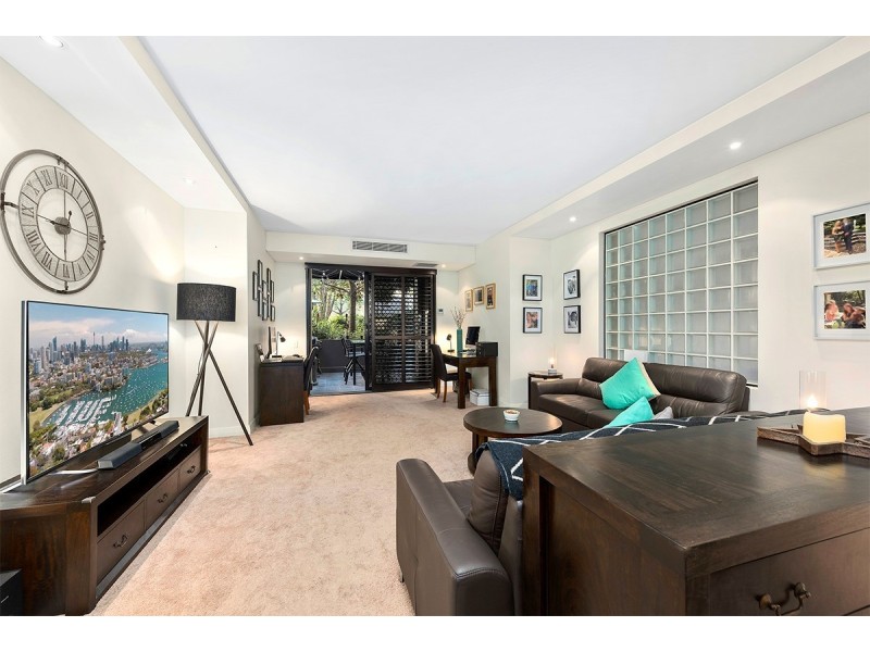 C204/26 Point Street, Pyrmont NSW 2009