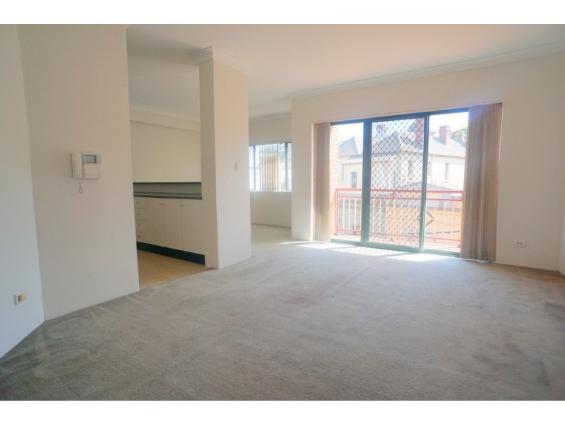 24/9-19 Nickson Street, Surry Hills NSW 2010