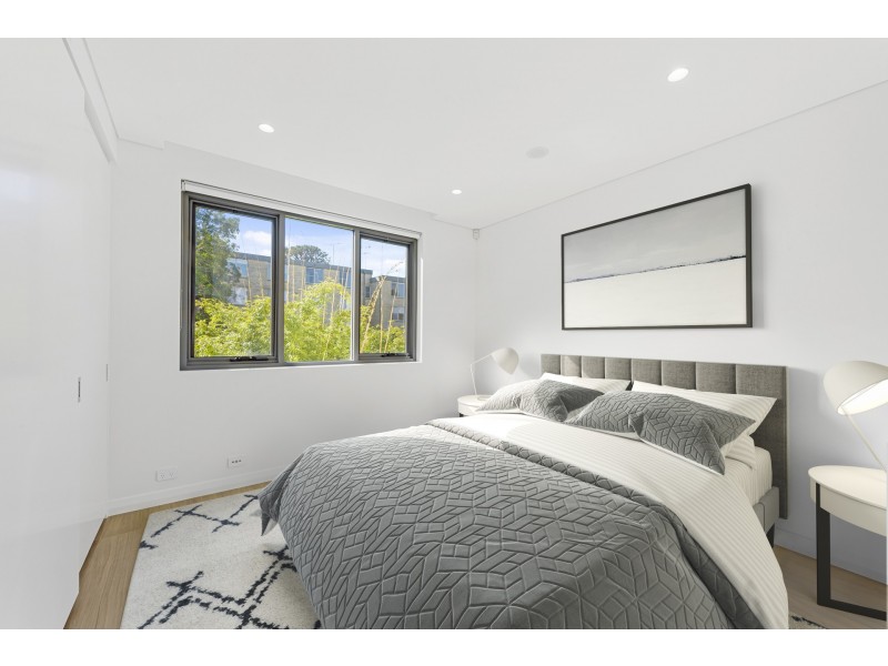 172 Bondi Road, Bondi NSW 2026