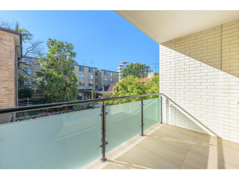 172 Bondi Road, Bondi NSW 2026