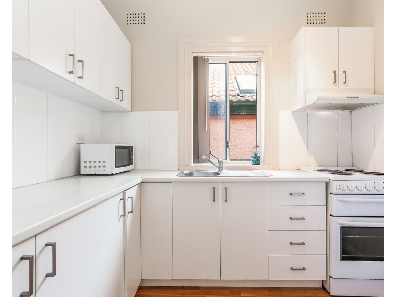 2/5 Moore Street, Bondi NSW 2026