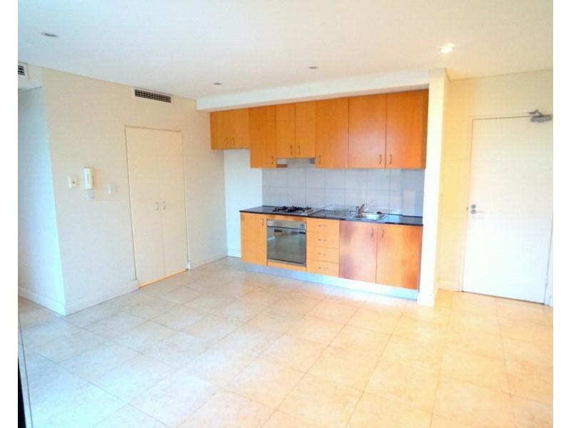 8/168 Bondi Road, Bondi NSW 2026